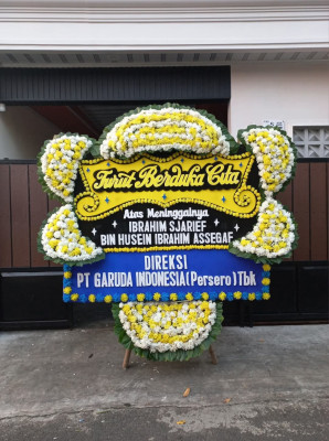 Papan Bunga Duka di Manahan
