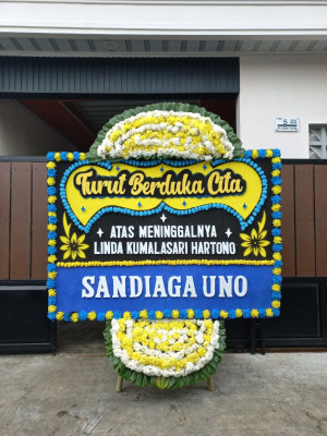 Papan Bunga Duka di Manahan